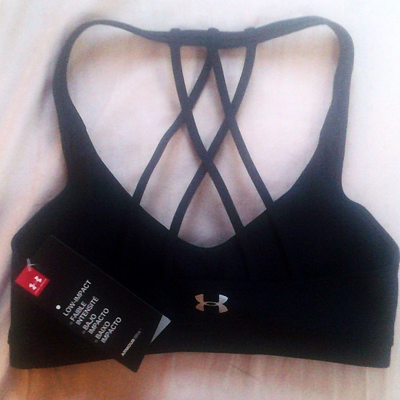 Under Armour Sports Bra - Picture 3 of 4